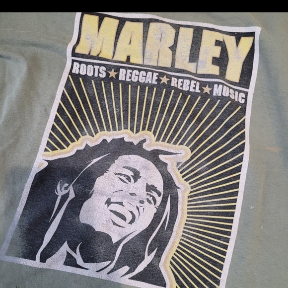 Bob Marley ZION super grunge‎ band Tee Men's SZ M holes wear Patch comfort punk - Picture 5 of 11